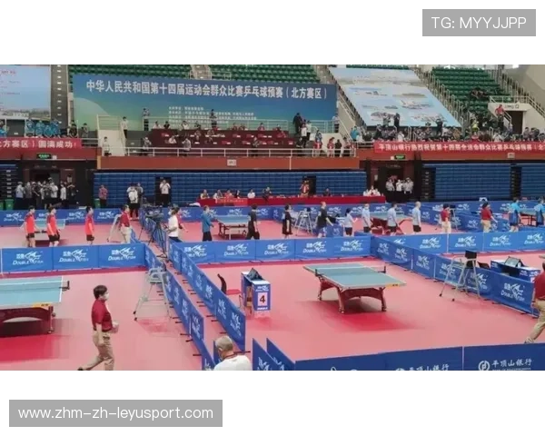 “短柄墙球:高新区全民健身馆将带你进入竞技与智力双重挑战的世界” “短柄墙球:高新区全民健身馆将带你进入竞技与智力双重挑战的世界”